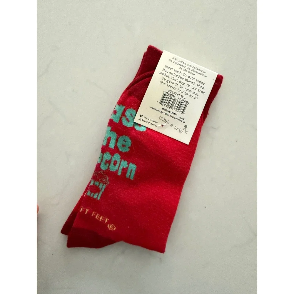 Two Left Feet Popcorn Novelty Socks Red Pass the Popcorn‎ Small Feet NWT